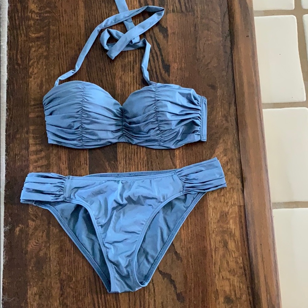KiWi Saint-Tropez bikini. Top T 3. Bottom T 4 bathing suit. NEW